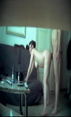 Снимает на камеру секс с беременной соседкой